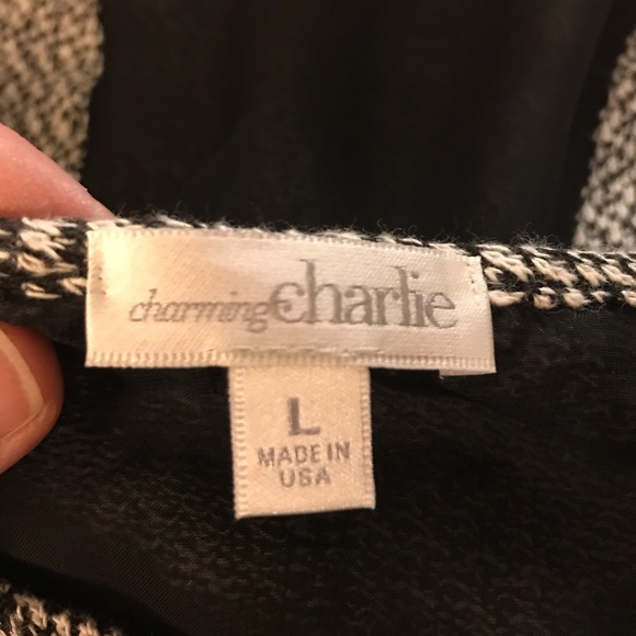 🎉🎉 3 for $20🎉🎉 NWT Charming Charlie women’s lightweight top - Picture 7 of 9